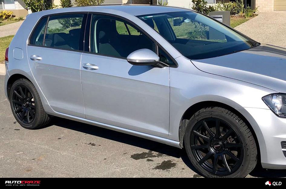 VOLKSWAGEN GOLF CARBINE SATIN BLACK